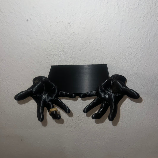 Black Reaching Wall Mount